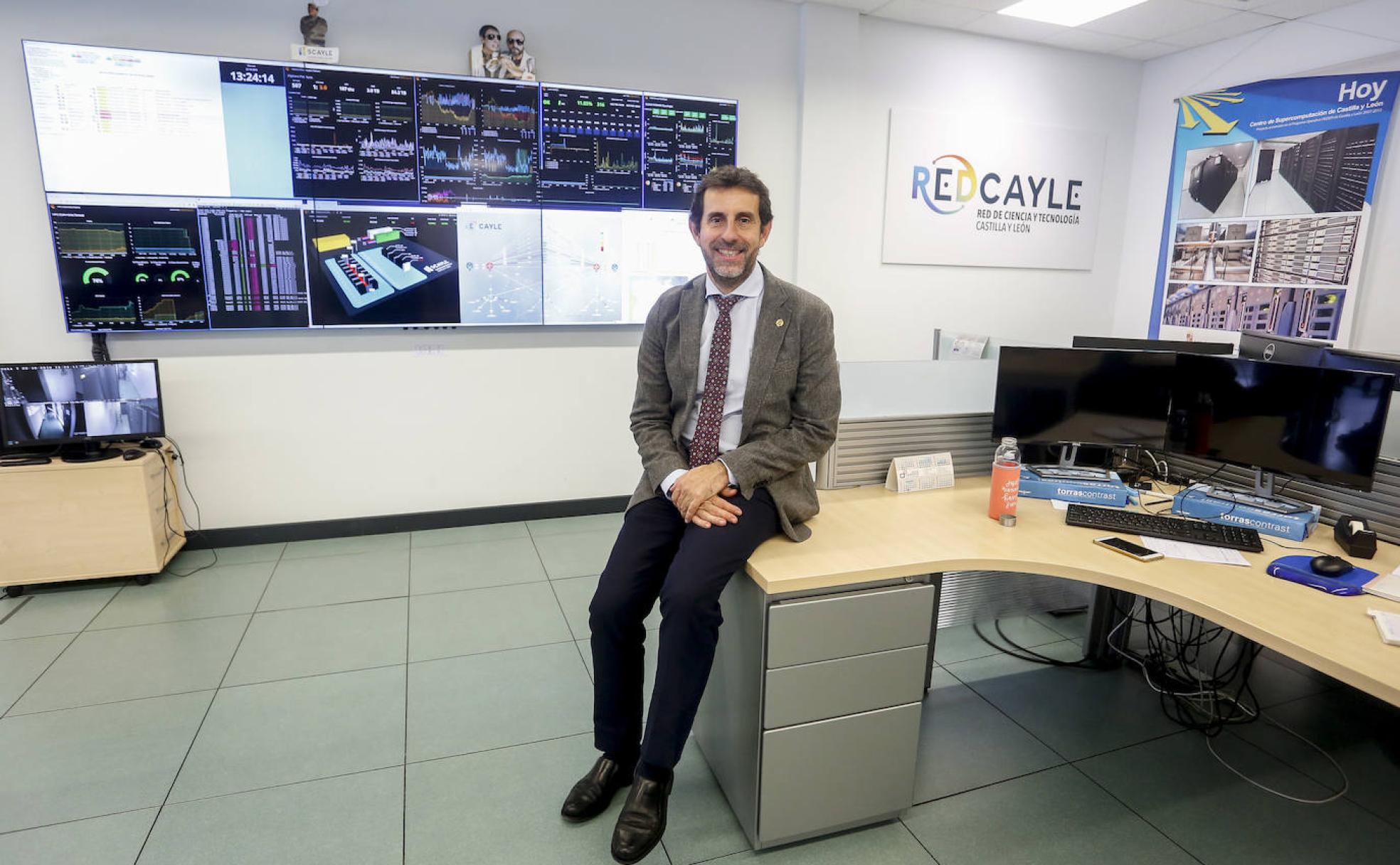 El director del Centro de Supercomputación de Castilla y León, Vicente Matellán. 