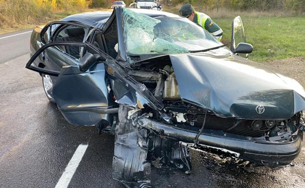 Accidente de tráfico en Garrafe de Torío.