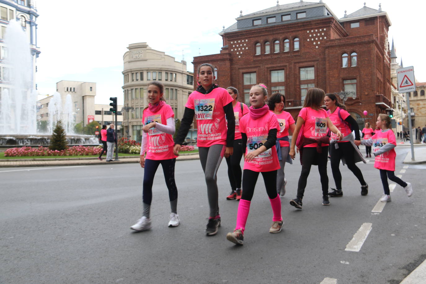 Fotos: (I) Carrera de la Mujer Almon-Drasanvi León 2019