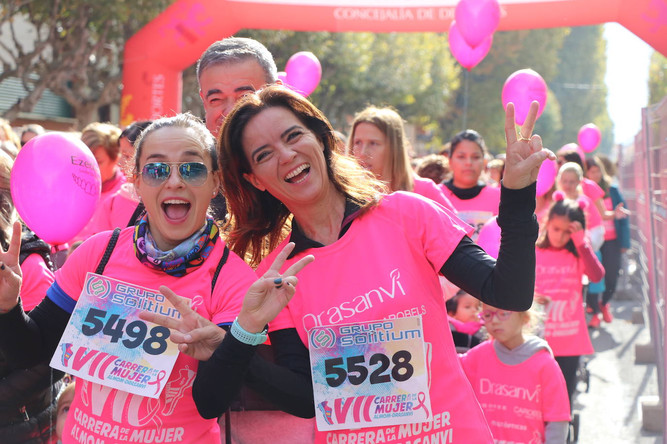 La ciudad de León acoge una nueva carrera de la lucha contra el cáncer de mama.