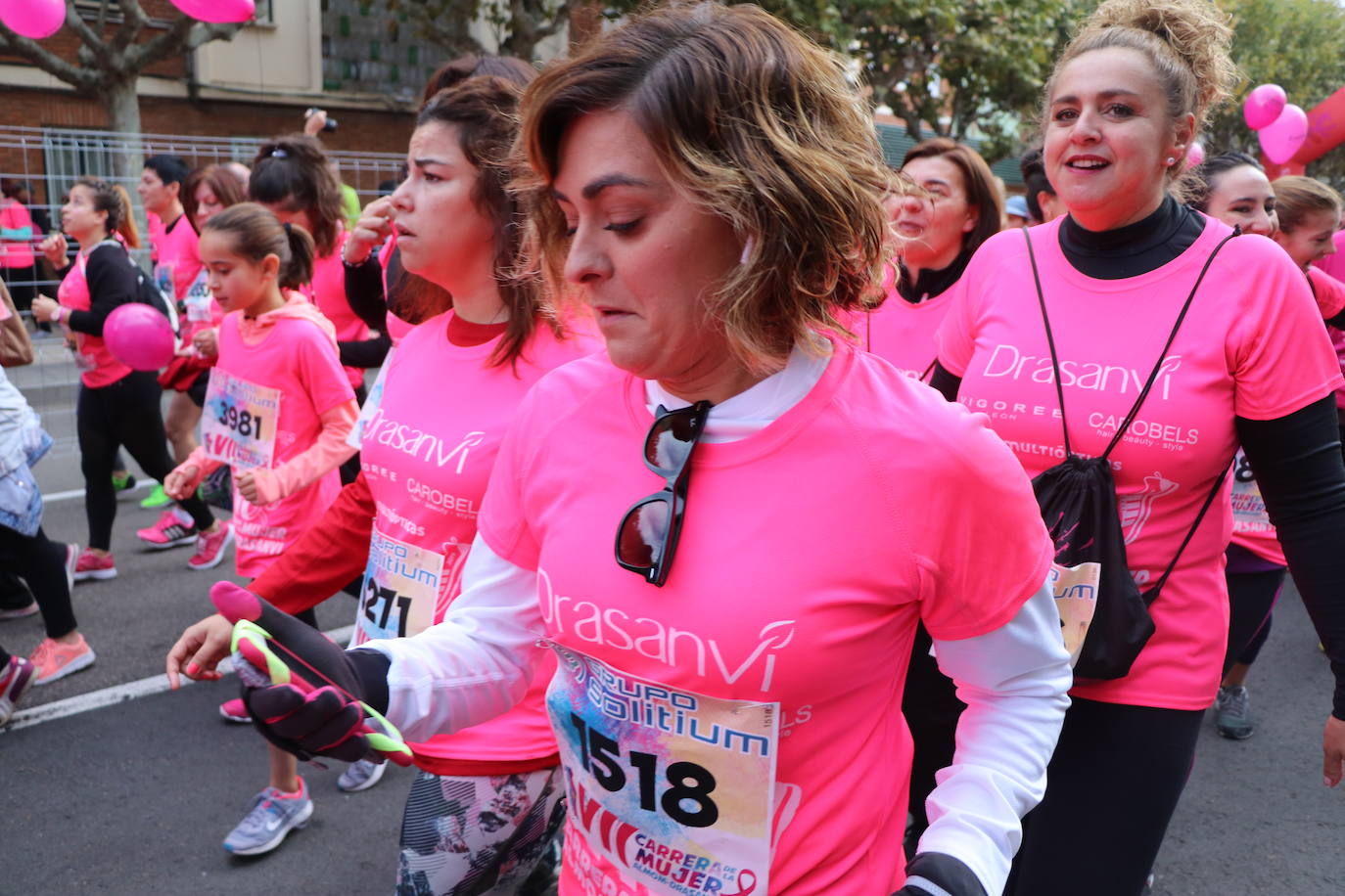 La ciudad de León acoge una nueva carrera de la lucha contra el cáncer de mama.