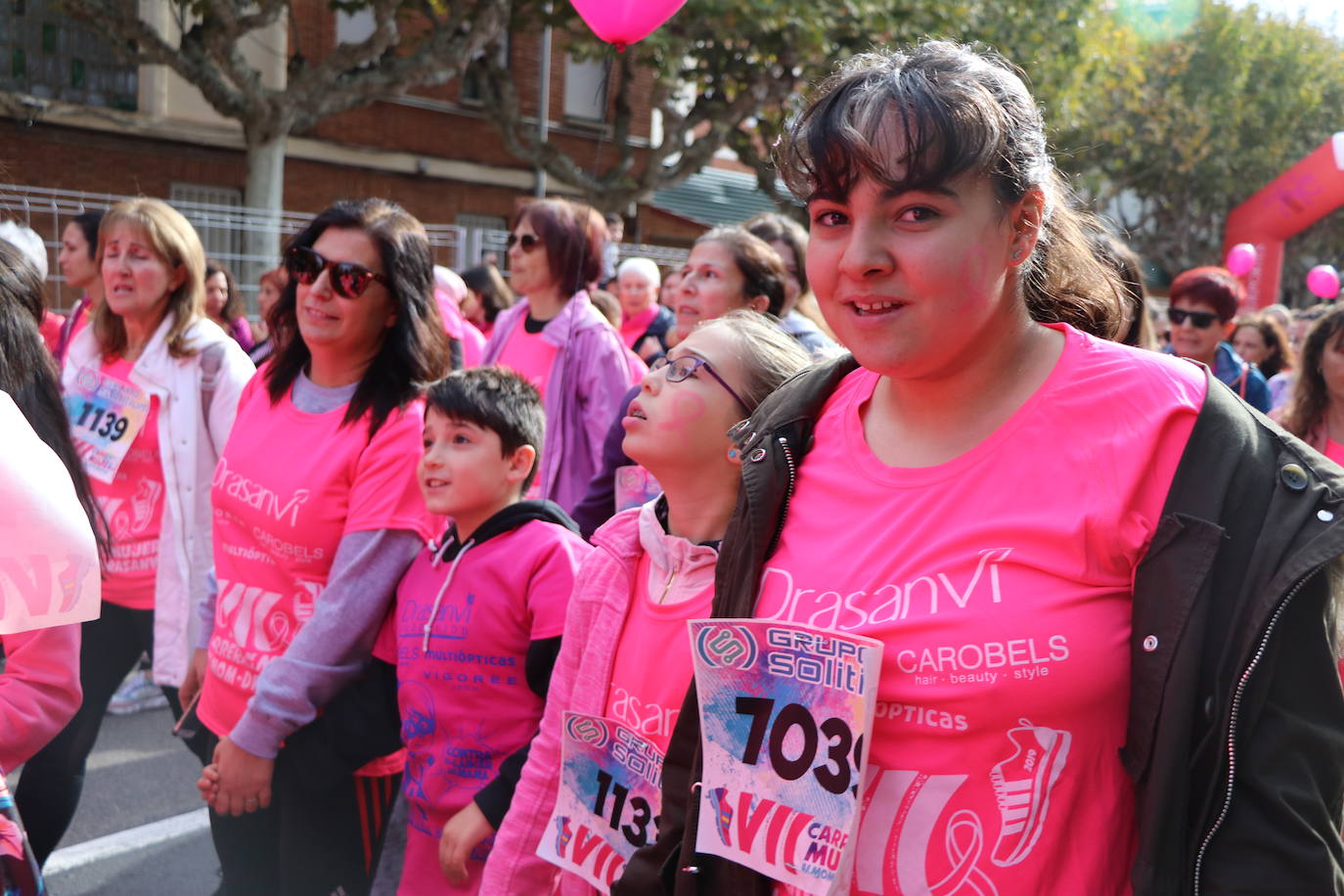 La ciudad de León acoge una nueva carrera de la lucha contra el cáncer de mama.