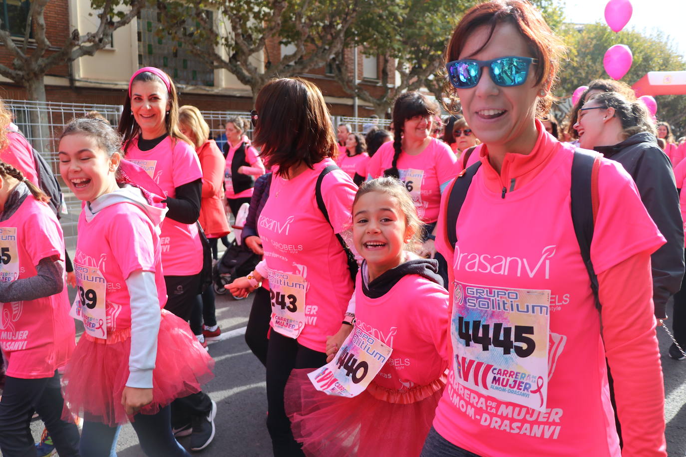 La ciudad de León acoge una nueva carrera de la lucha contra el cáncer de mama.