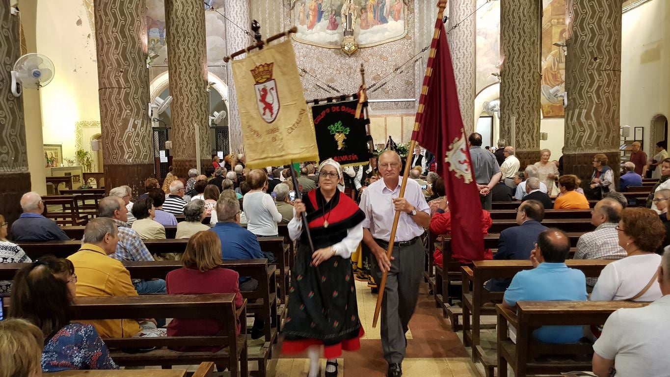 León pierde una de sus mejores embajadas y cierra la 'Casa de León' en Barcelona por la falta de apoyo institucional. En las fotografías, actos conmemorativos en 2018.