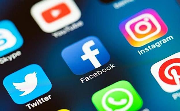 La Anunciata expulsa mes y medio a un alumno por amenazar a otra menor con un Instagram falso