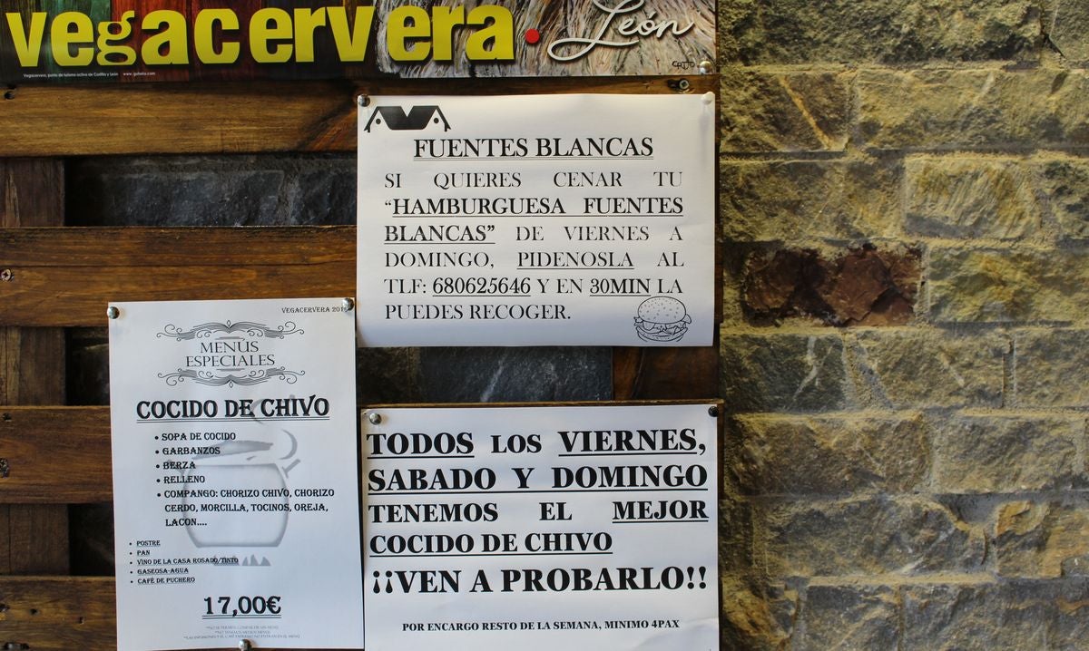 El Restaurante Fuentes Blancas, en Vegacervera, ofrece un cocido completo y muy contundente con un elemento diferenciador: la carne y la sopa de chivo.