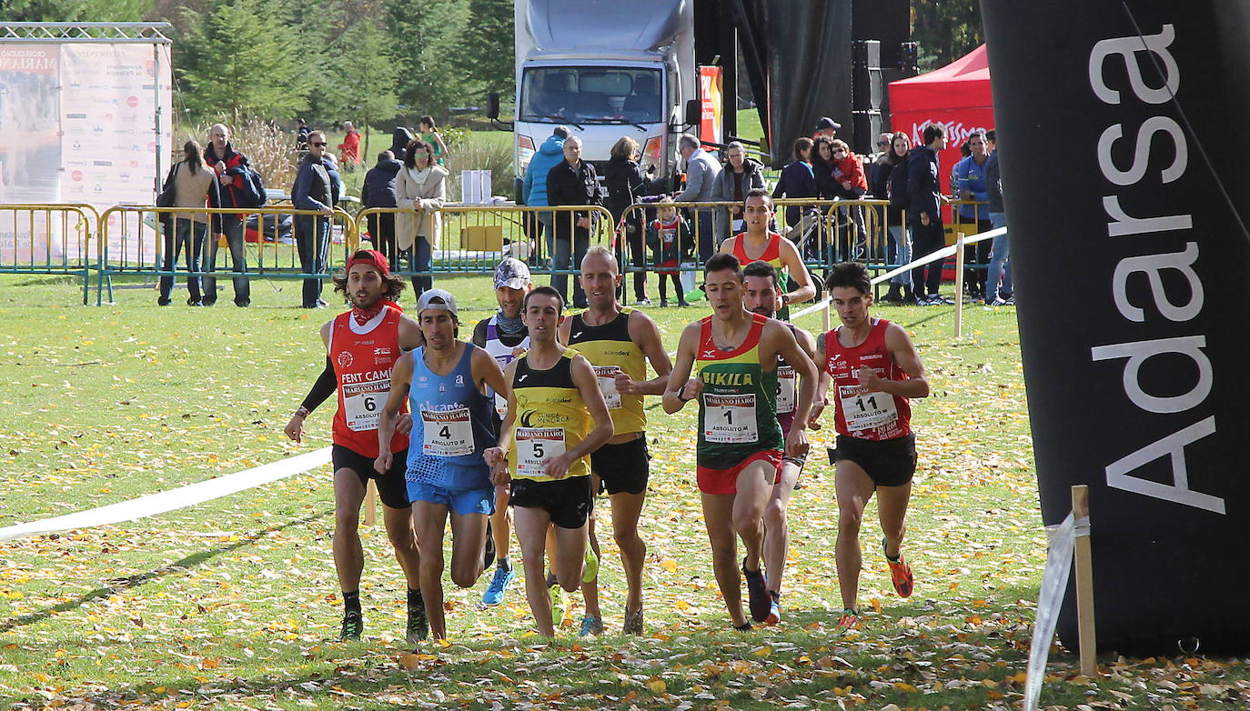 El atleta gordonés fue el mejor en el cross que abre la temporada, seguido del también leonés Jorge Blanco mientras que la leonesa Marta Pérez fue subcampeona en categoría femenina