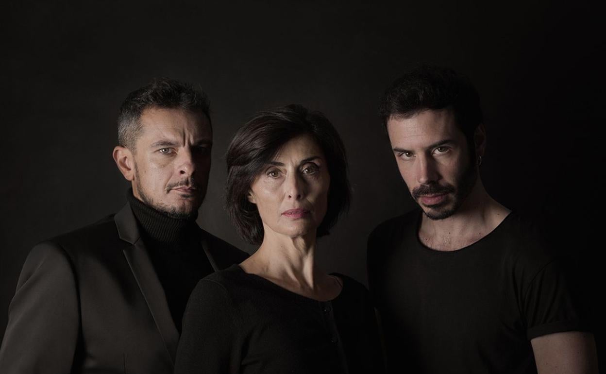 Protagonistas de la obra de teatro.