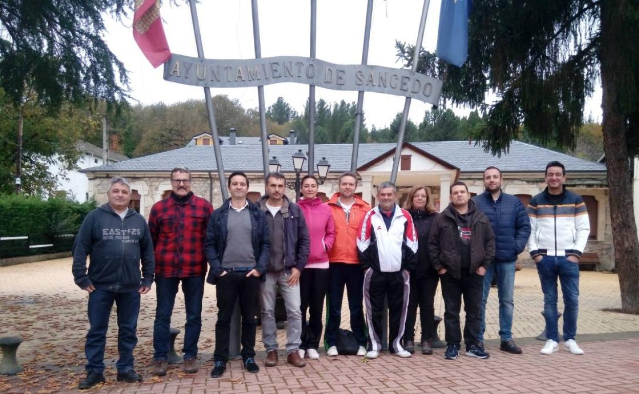 Participantes en el programa mixto de Sancedo.