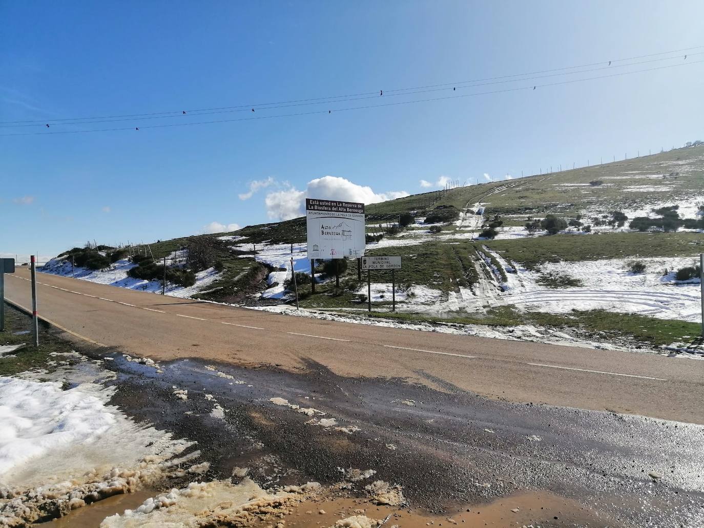 Fotos: La nieve tiñe de blanco a la provincia leonesa