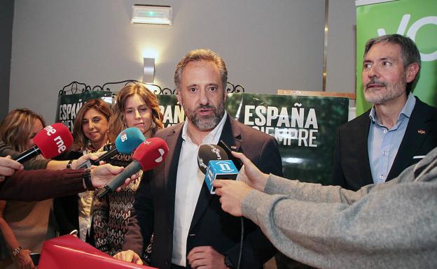 Rueda de prensa de Calos Pollan, líder de Vox en León