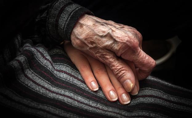 El envejecimiento en León se cronifica: los mayores de 85 años triplican su peso en la población provincial en 20 años