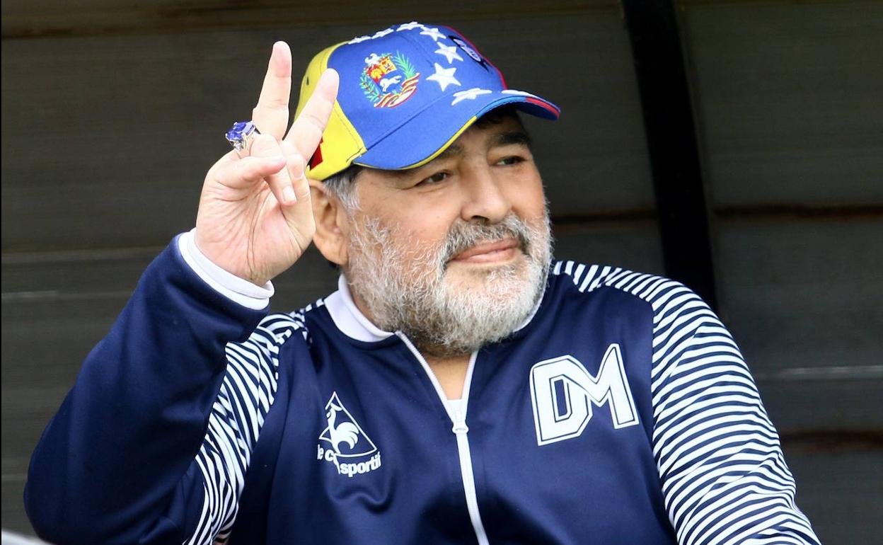 Diego Armando Maradona.