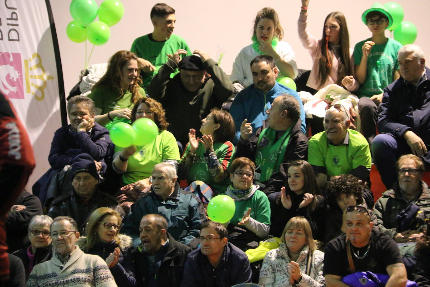 Fotos: La Montaña y La Ribera se miden Boñar