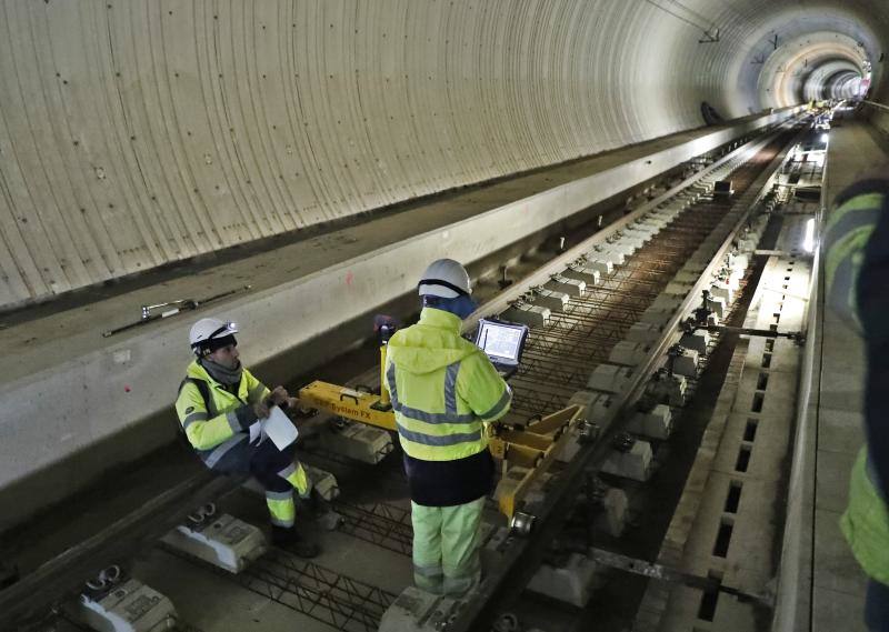 EL COMERCIO accede a la variante de Pajares y desvela con sus técnicos qué tiene y qué falta a la mayor infraestructura jamás hecha en la región. 