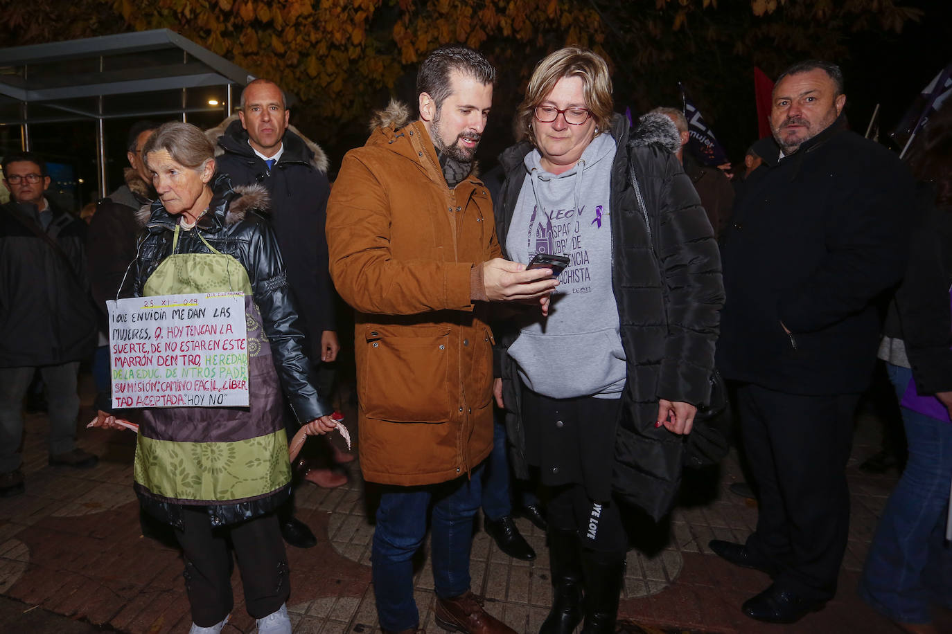 Fotos: Manifestación por el Día Internacional Contra la Violencia Machista