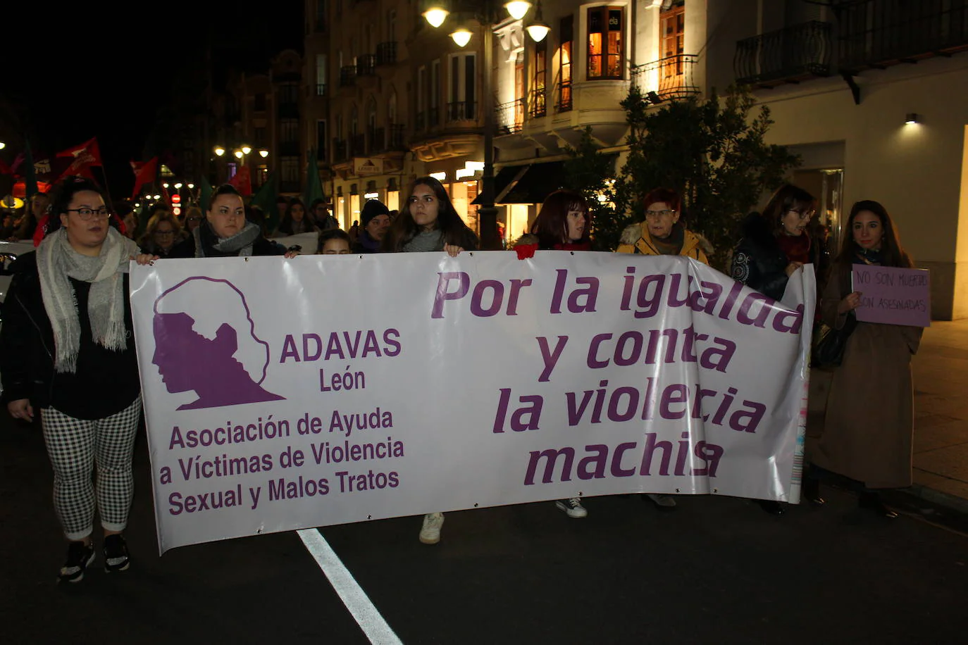 Fotos: Manifestación por el Día Internacional Contra la Violencia Machista