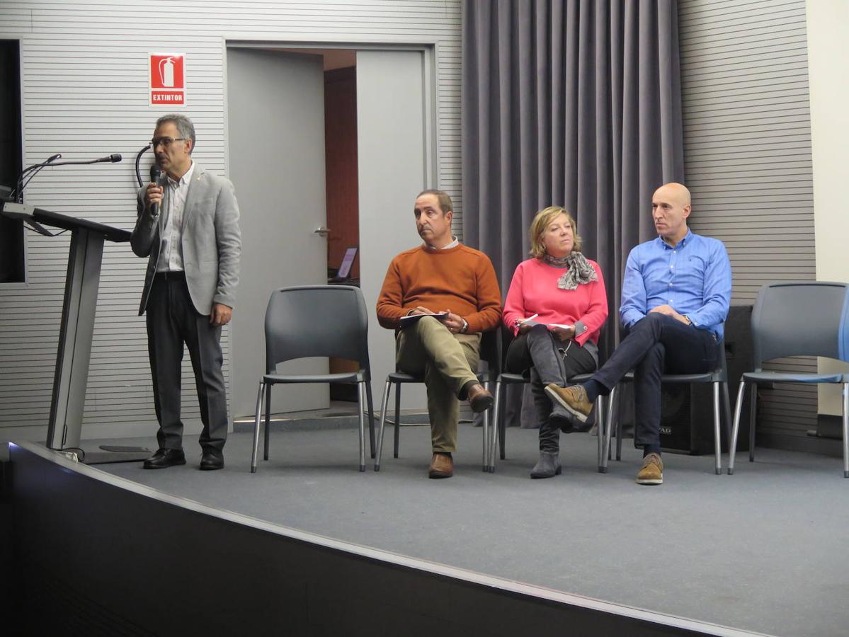 Fotos: I Encuentro Municipalista Abierto de León