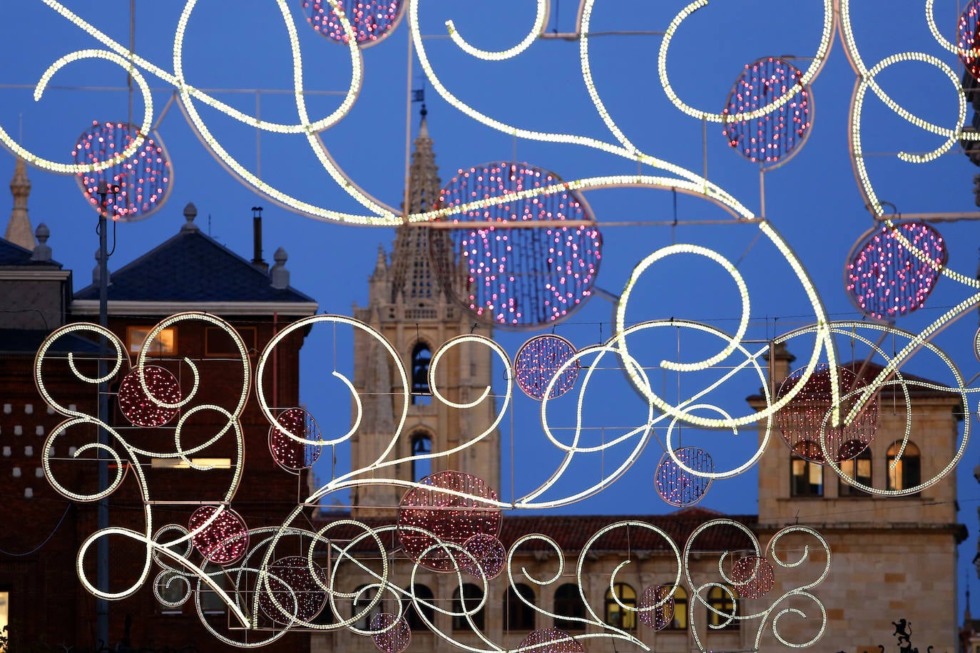 Fotos: Encendido de las luces de Navidad de León