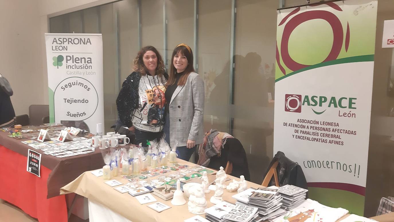 Fotos: El mercadillo solidario llega a Espacio León