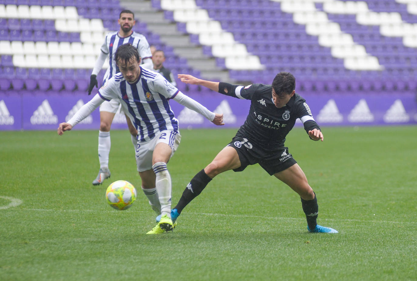 Fotos: Las imágenes del Valladolid B-Cultural