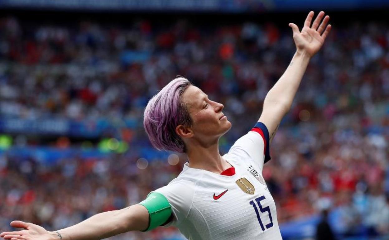 Megan Rapinoe, ganadora del Balón de Oro femenino. 