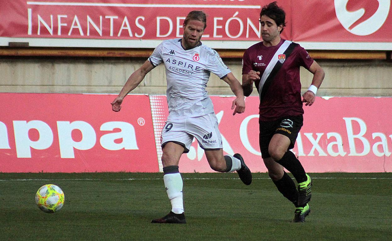 Aitor Fernández, en un lance de partido.