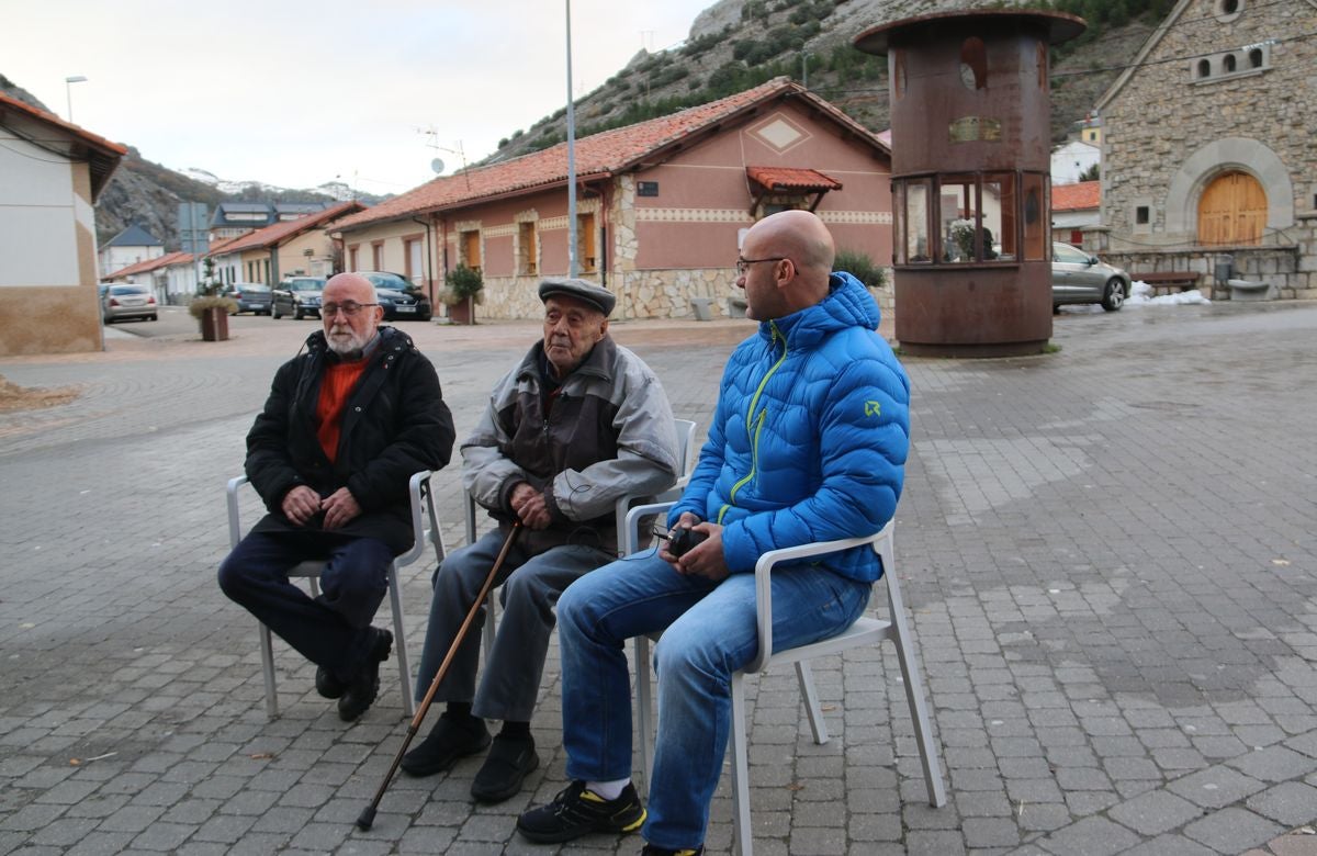 Javi, Pepe y Paco Cañizares, tres generaciones de mineros en Ciñera.