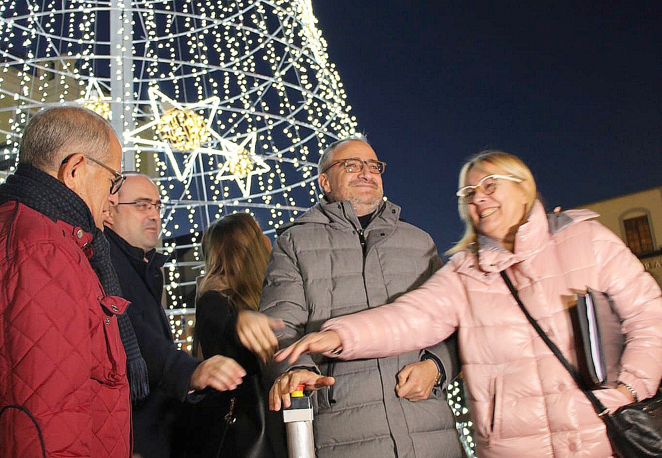 Imagen del encendido navideño en Ponferrada. 