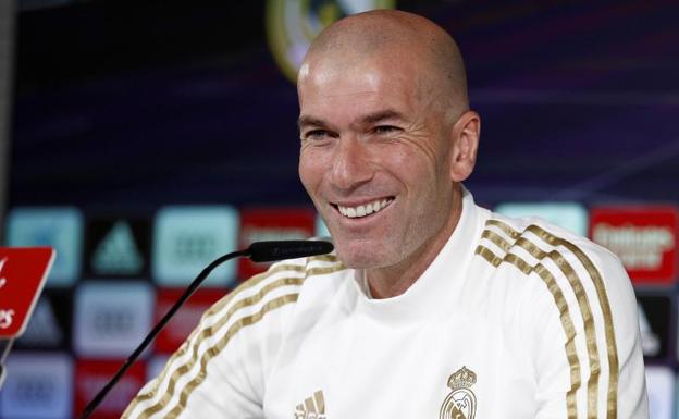 Zinedine Zidane, durante la rueda de prensa. 