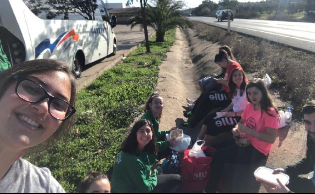 Viaje de regreso de las chicas del Aule.