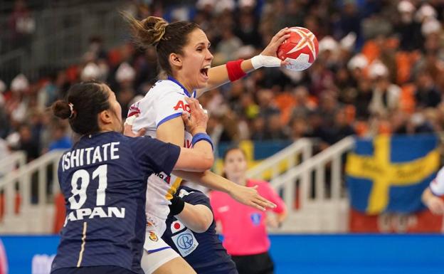 Galería. Mireya González, en una acción del partido.