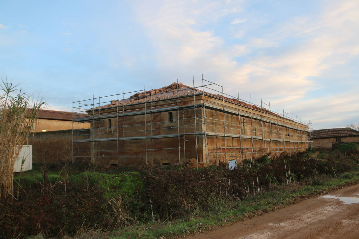 Fotos: Obras en la panera del Monasterio de Sandoval