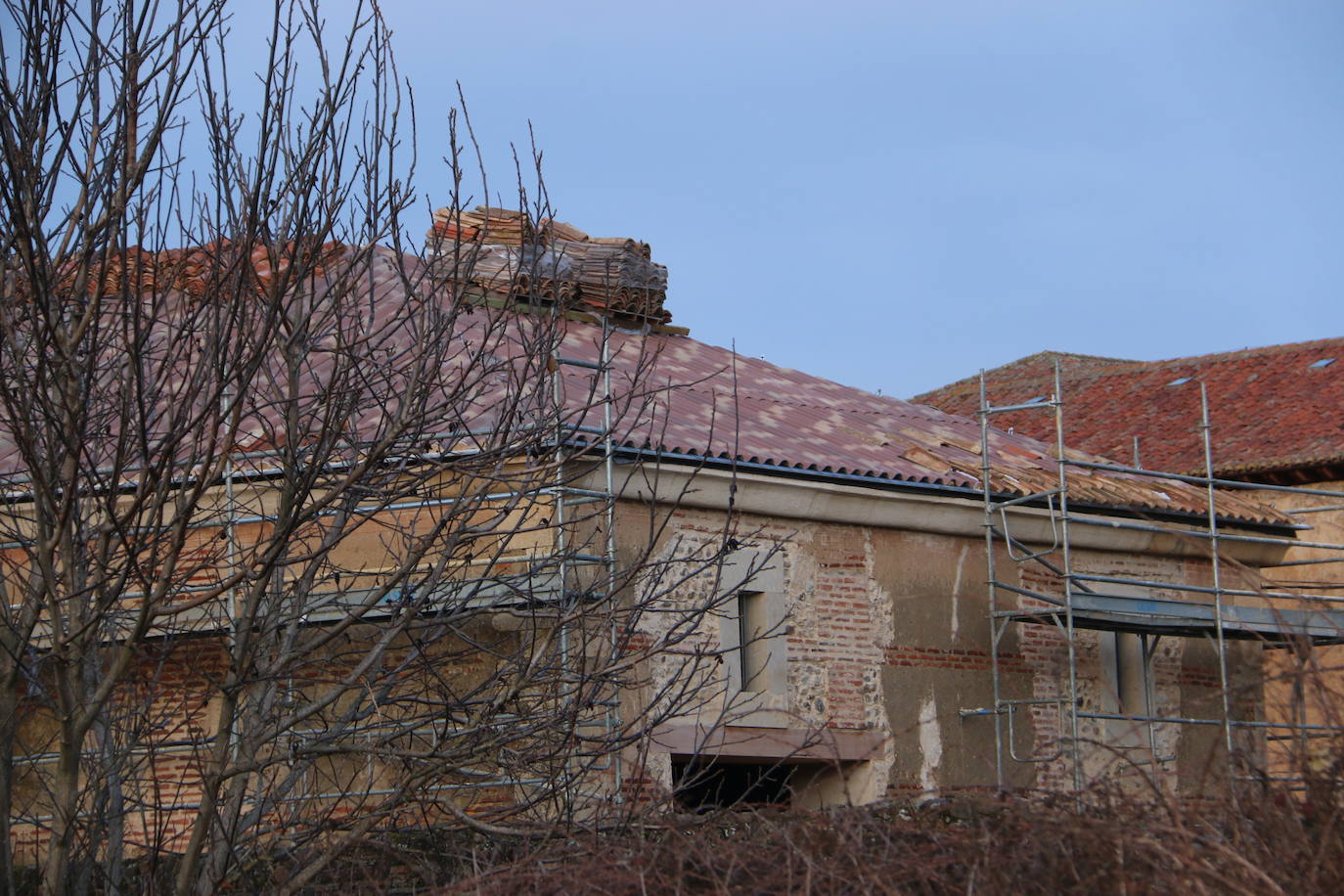 Fotos: Obras en la panera del Monasterio de Sandoval