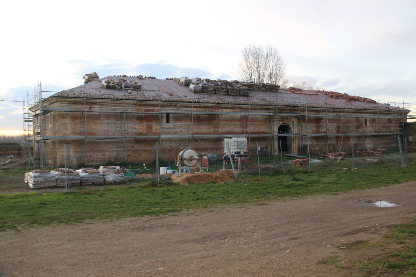 Fotos: Obras en la panera del Monasterio de Sandoval