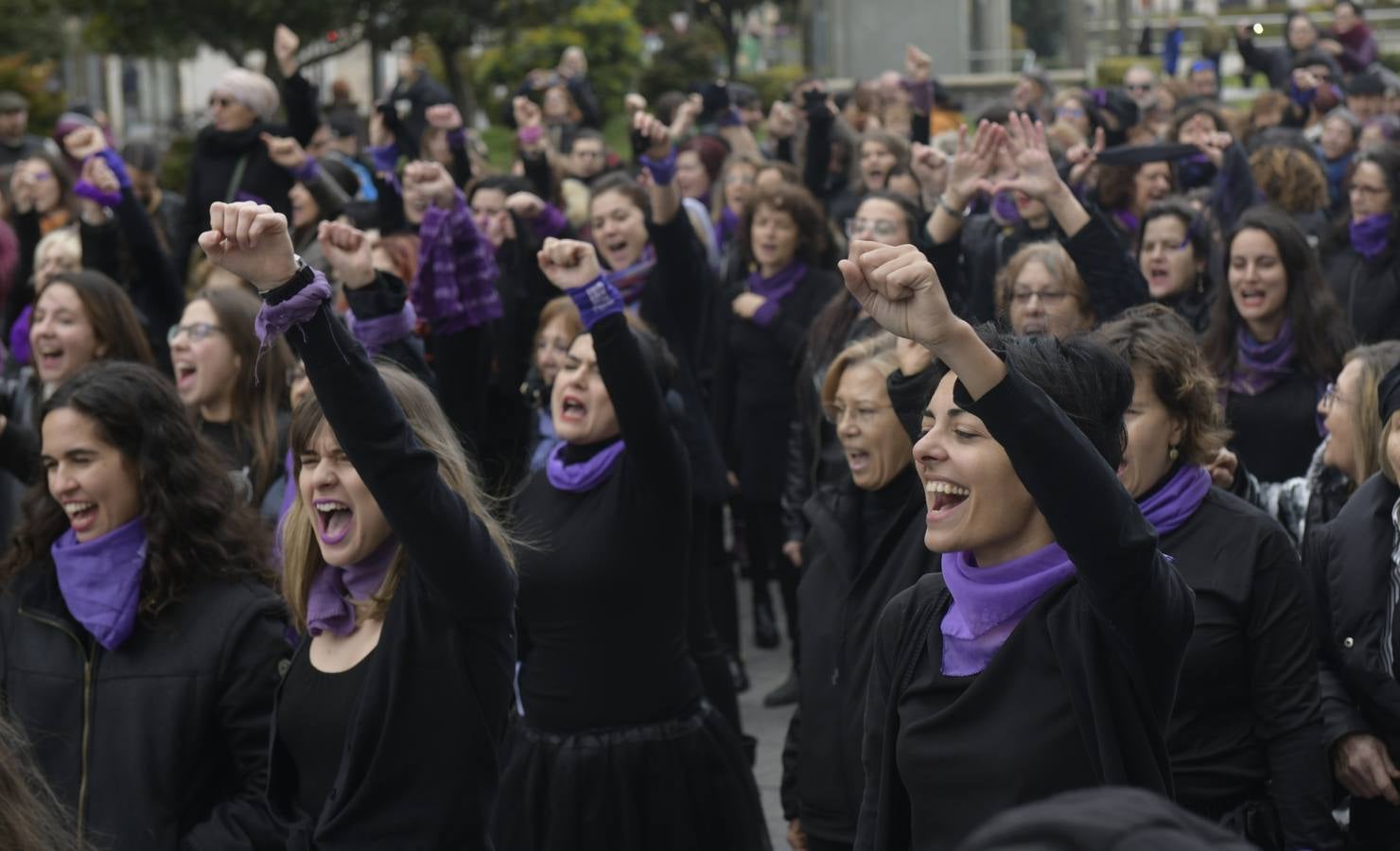 Fotos: &#039;El violador eres tú&#039;: El himno feminista de Chile llega a Valladolid