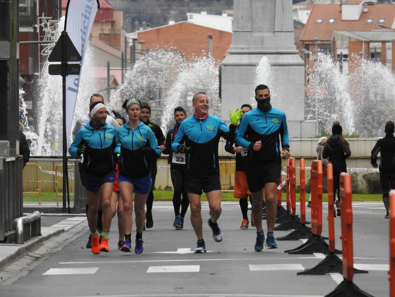 Más de 250 participantes se citan en la II Carrera de las Empresas con Ordoño II como perfecto circuito.