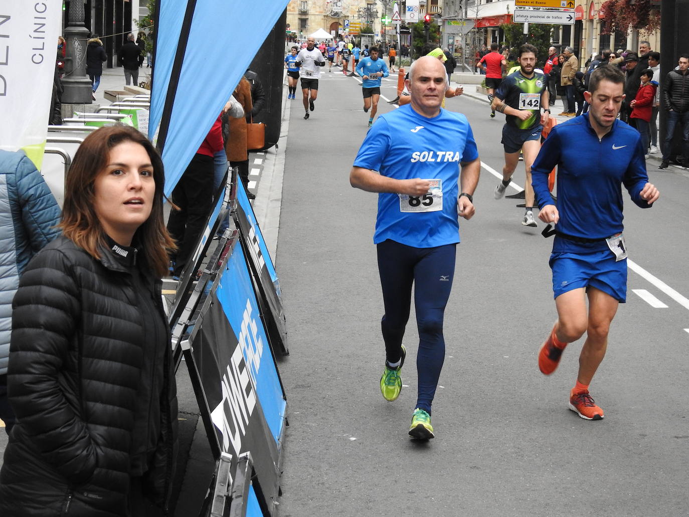 Más de 250 participantes se citan en la II Carrera de las Empresas con Ordoño II como perfecto circuito.