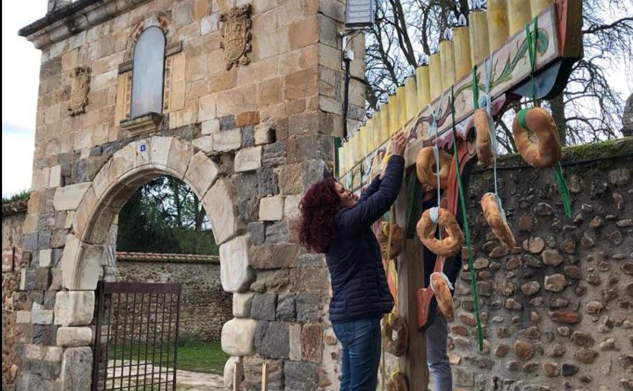 Preparación del tradcional Ramo Leonés.