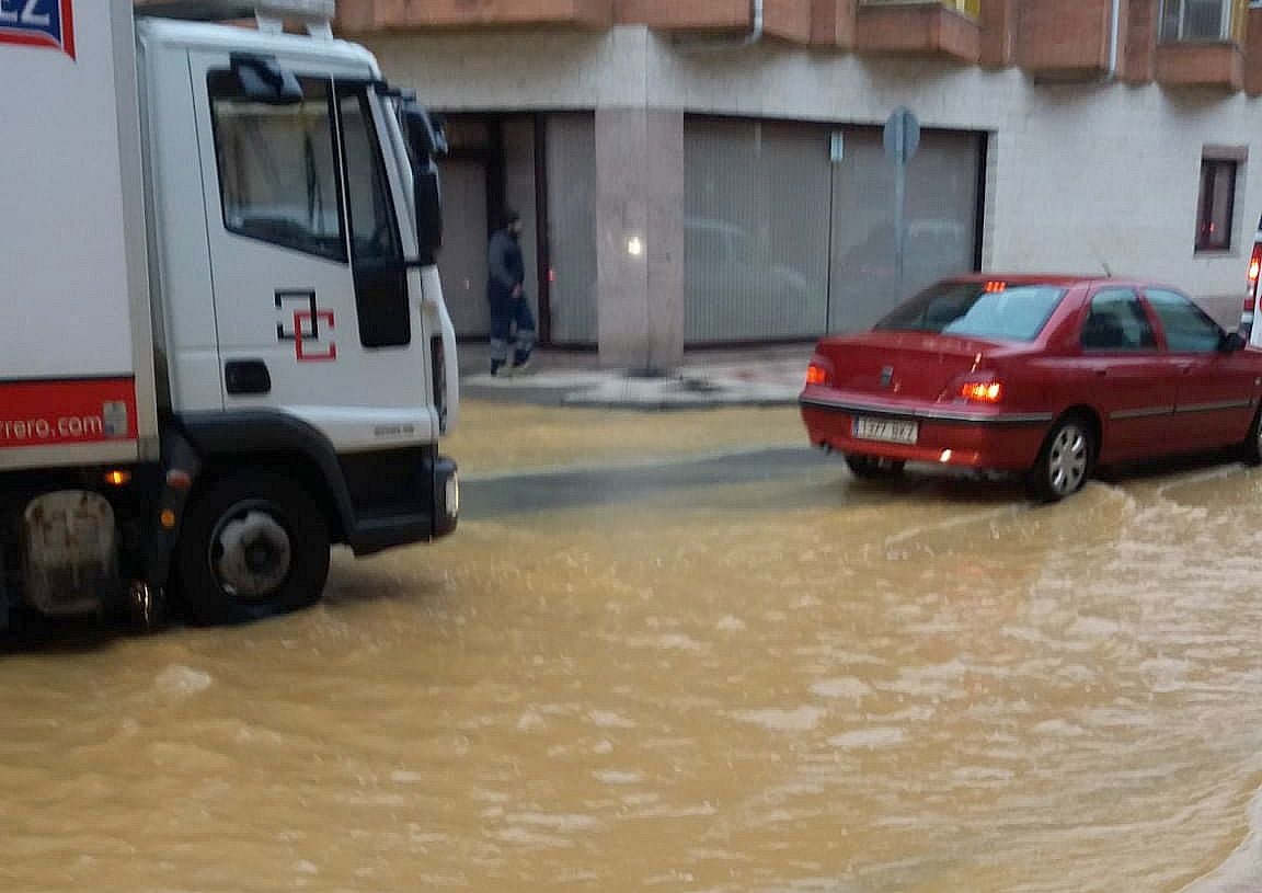 Imagen de la localida de Villaobispo inundada.