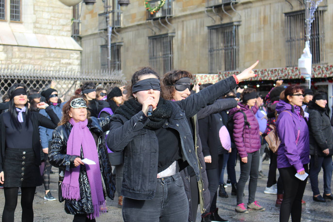 Fotos: Coreografía de &#039;Un violador en tu camino&#039; en León