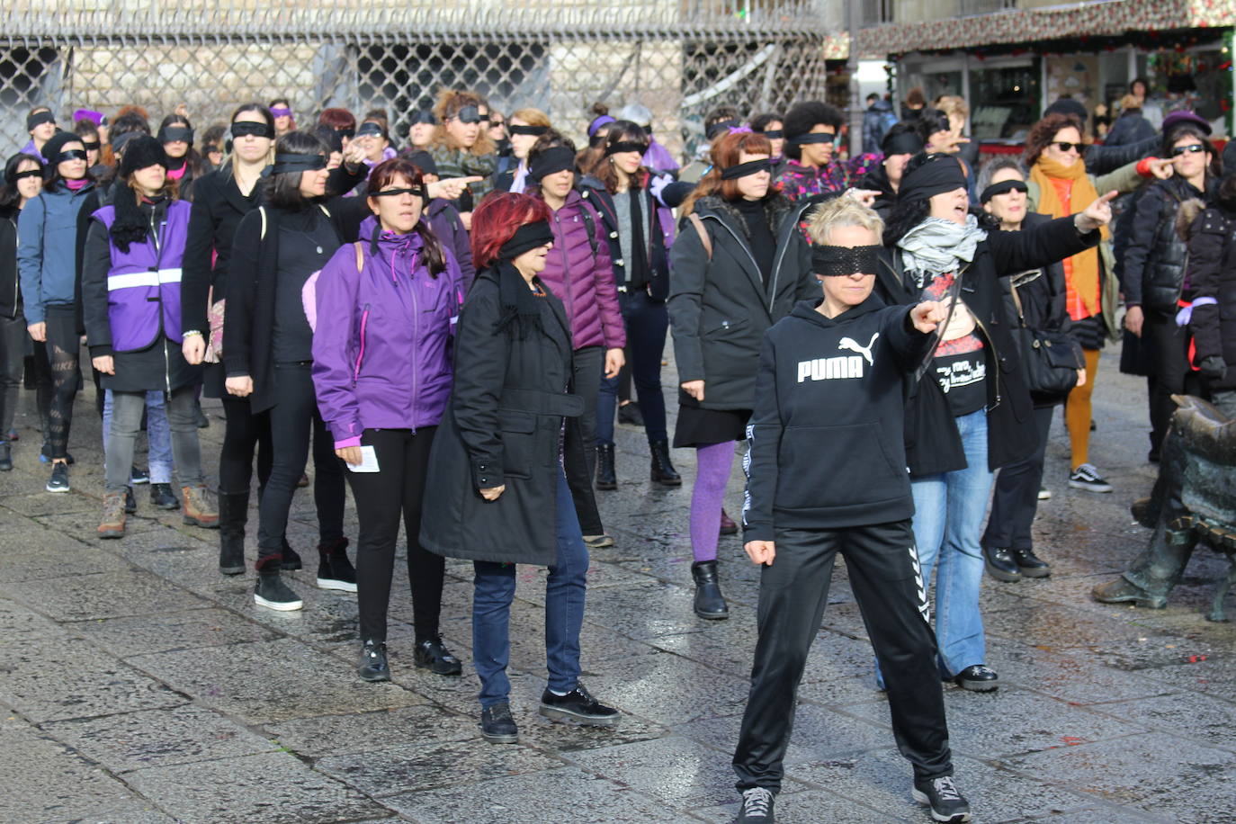 Fotos: Coreografía de &#039;Un violador en tu camino&#039; en León