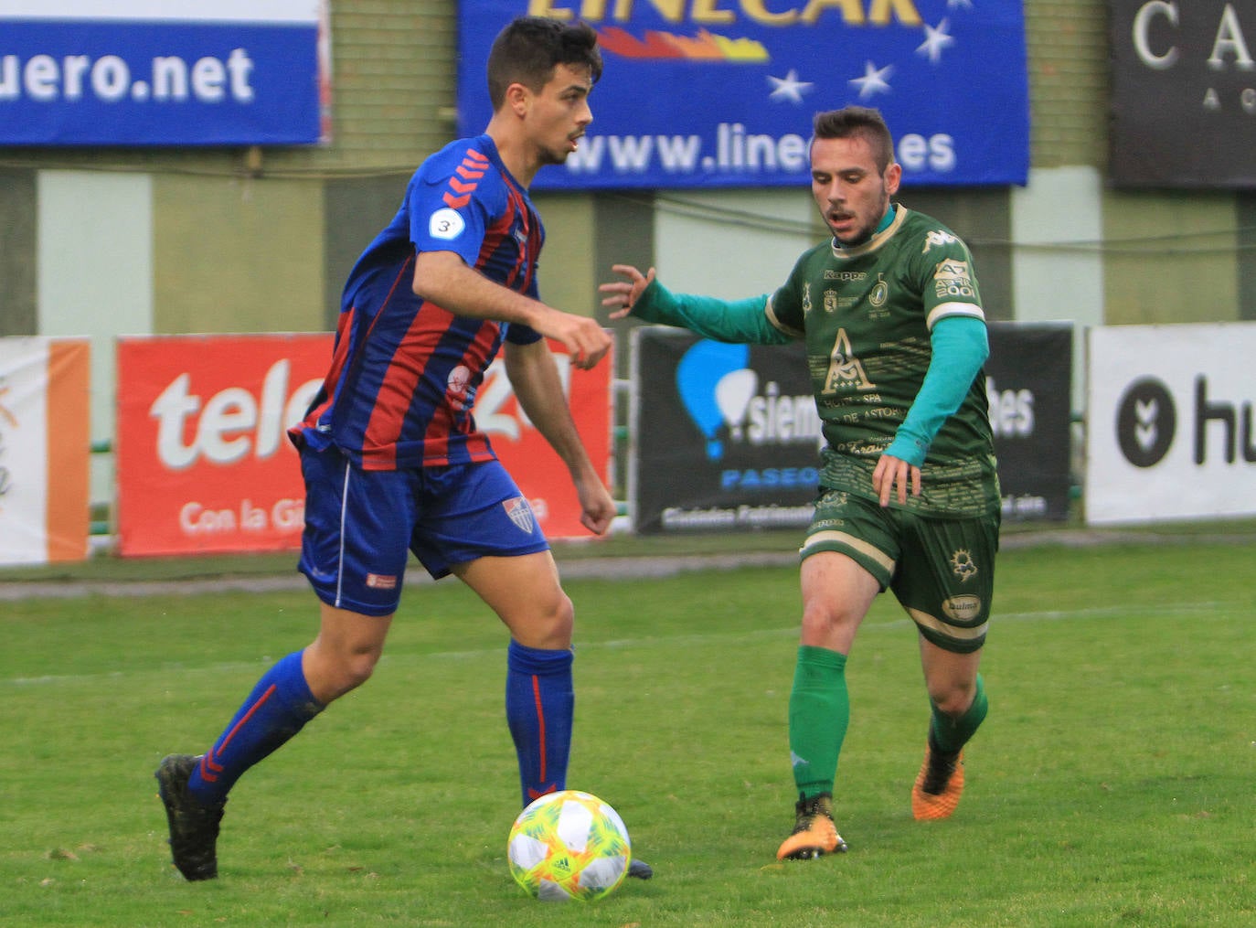 Fotos: Partido entre la Segoviana y el Astorga