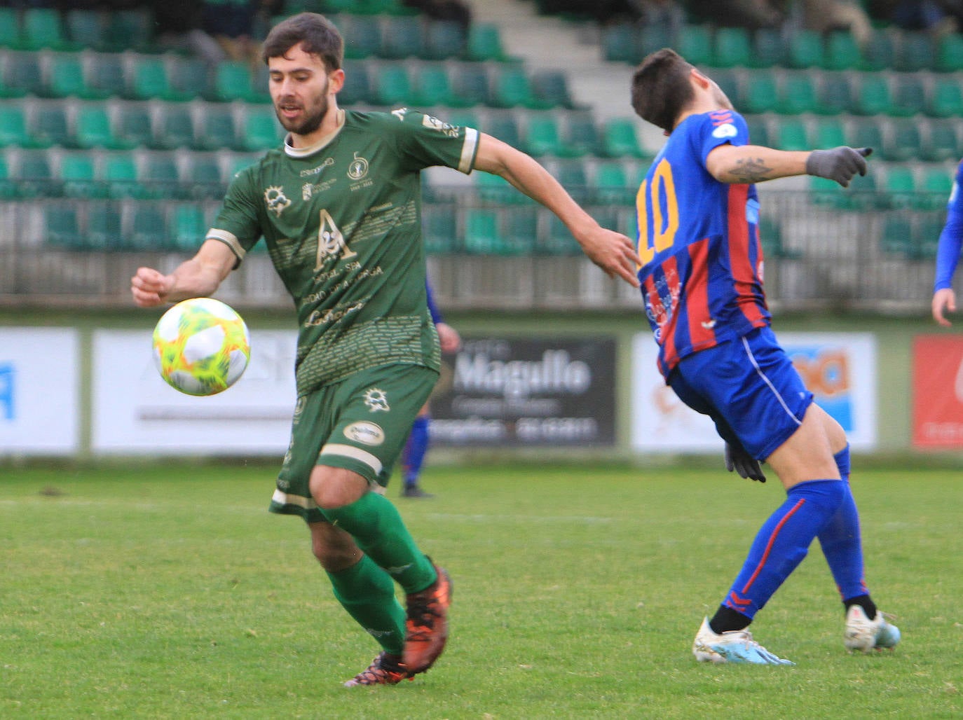 Fotos: Partido entre la Segoviana y el Astorga