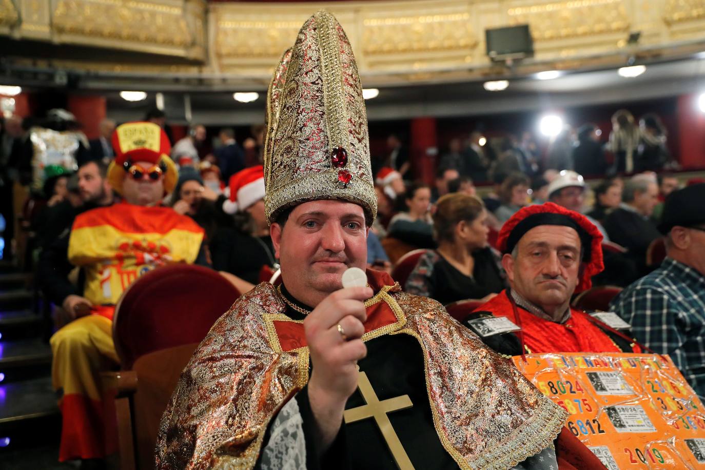Fotos: El Teatro Real lleno de &#039;curiosos&#039;