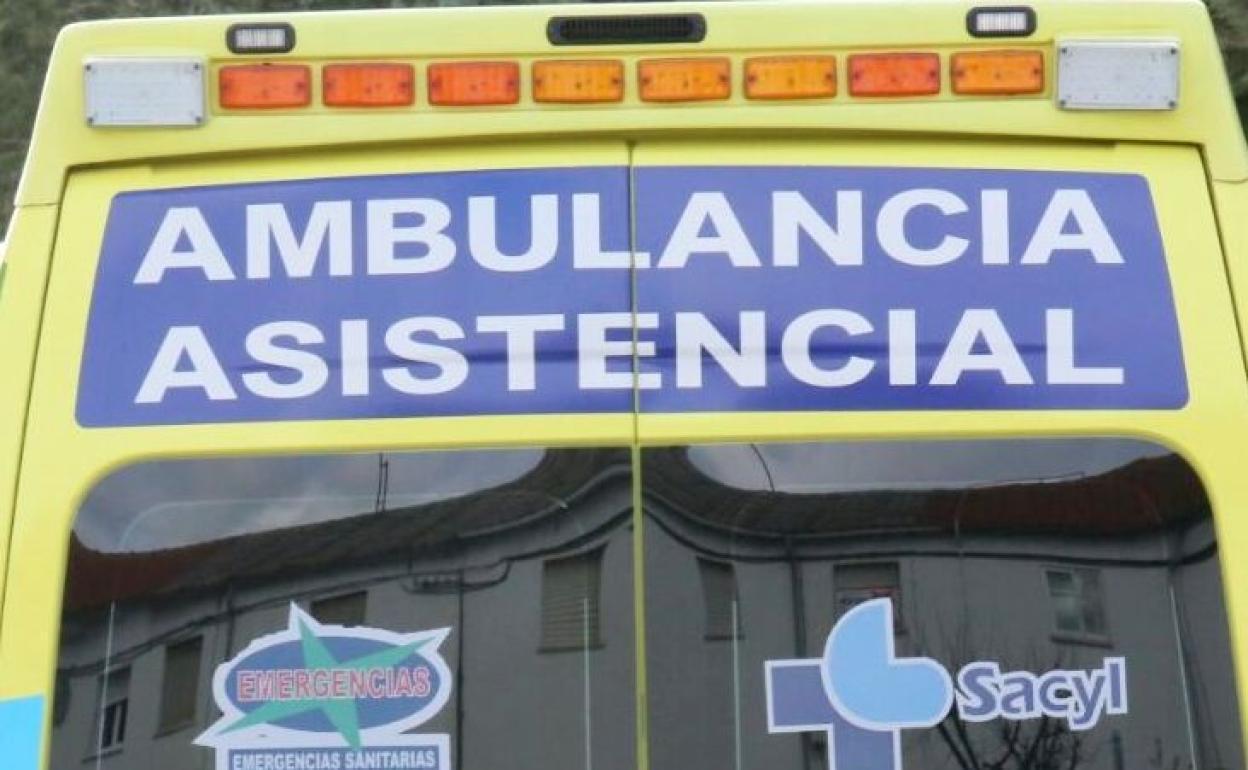 Una ambulancia de Emergencias Sacyl.