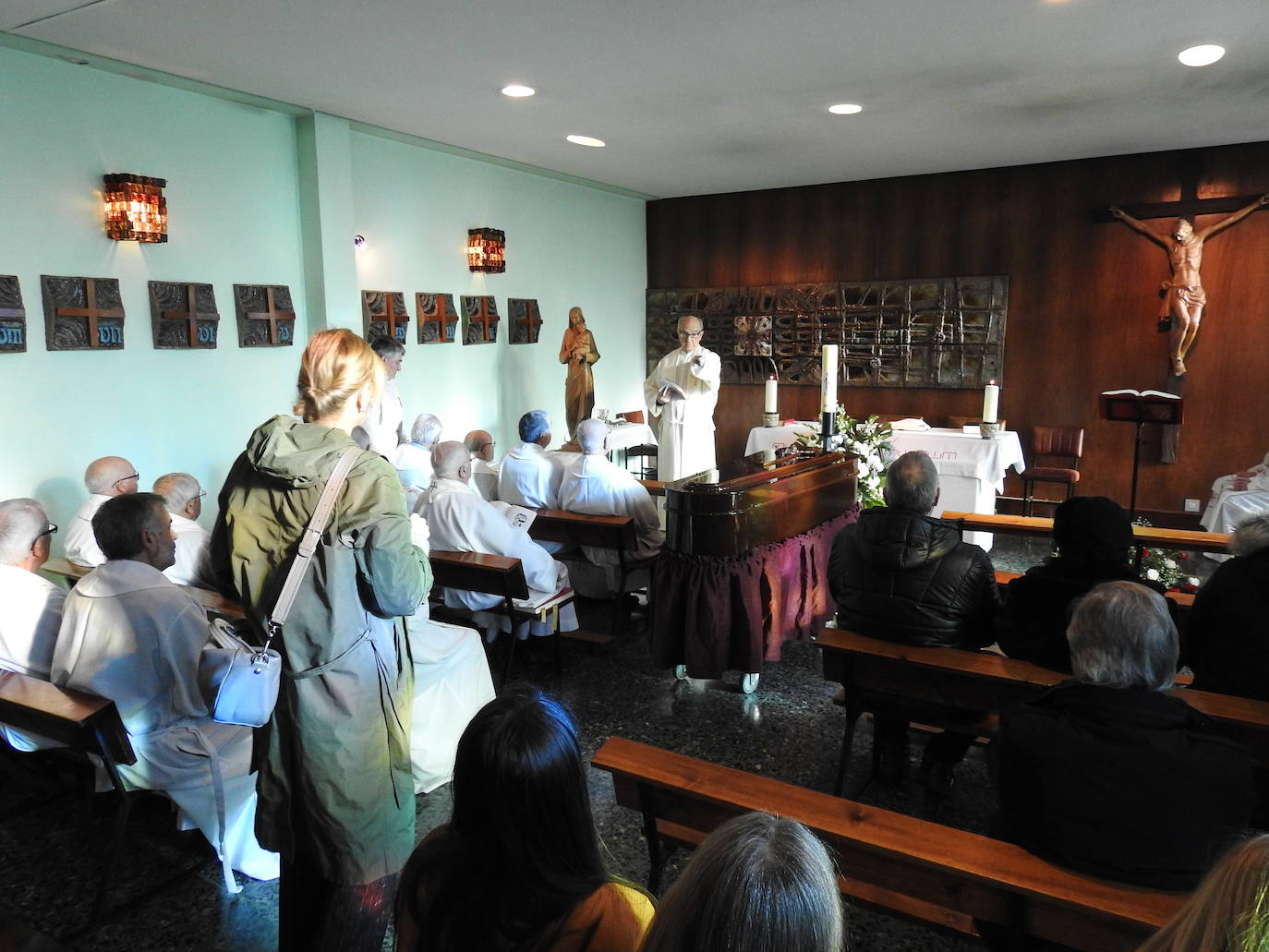 Fotos: Funeral en León por el claretiano Luis Villanueva