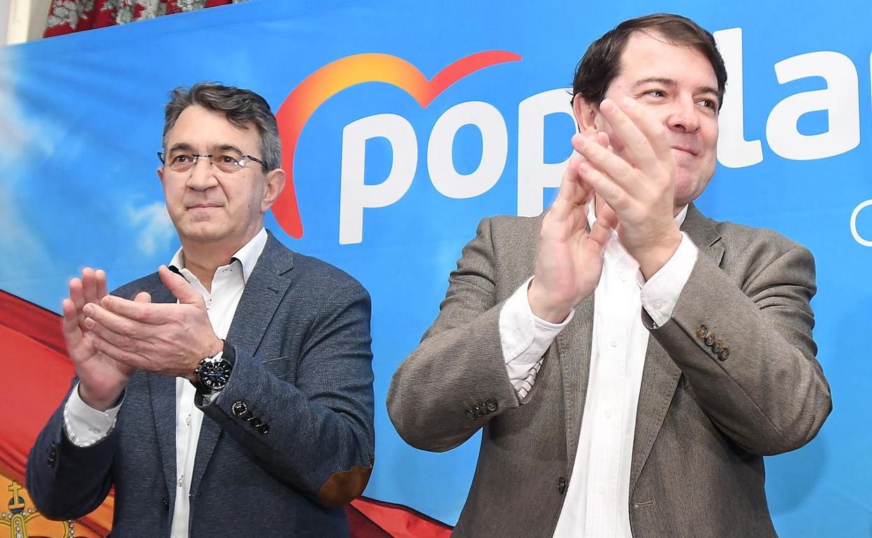 Juan Martínez Majo y Alfonso Fernández Mañueco, presidente provincial y autonómico del PP.