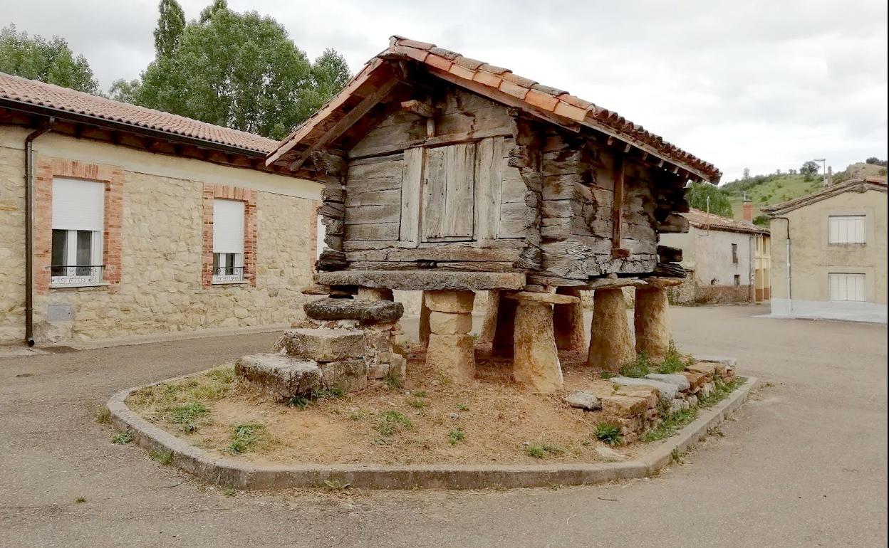 Hórreo de Las Bodas (Boñar), propiedad de la Diputación. 