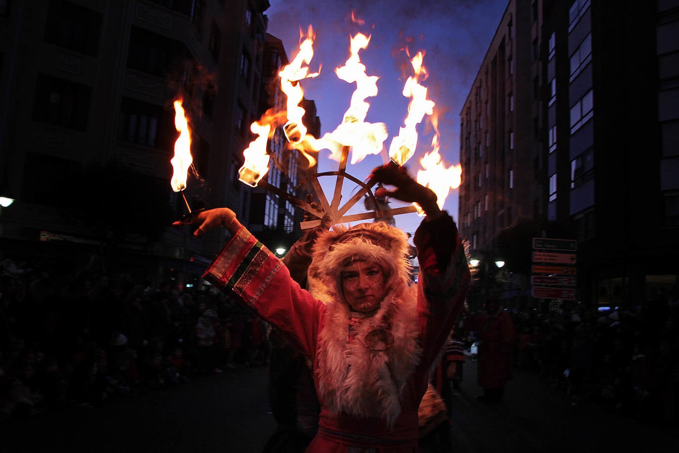 Espectáculos de diferentes compañías han formado parte por unas horas de la corte de los Magos de Oriente